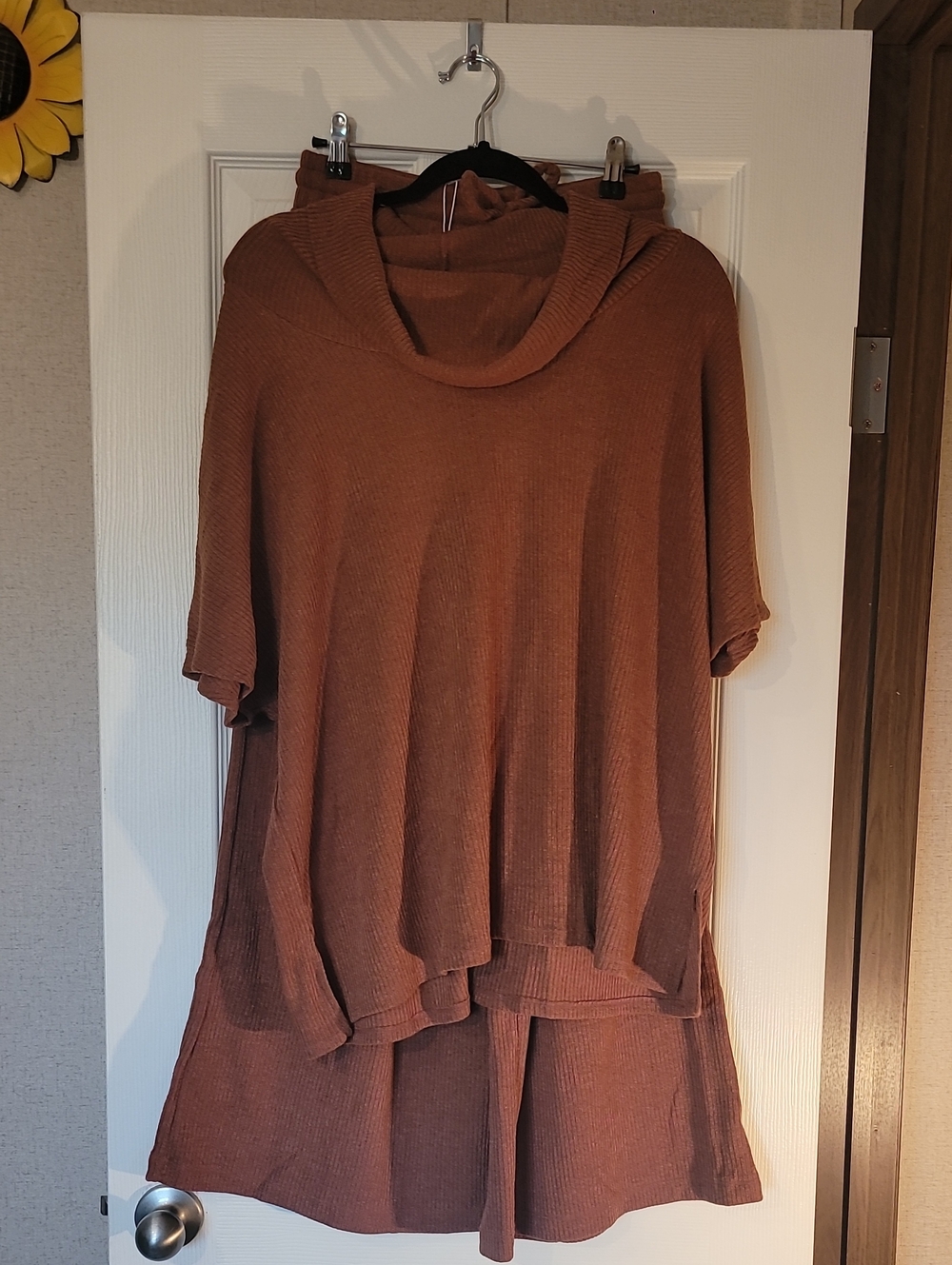 Dear Scarlett Brushed Ribbed 2-Piece Poncho & Pant Set